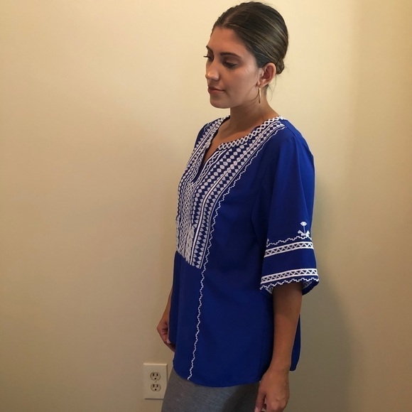 Skies are Blue Boho Style Blue and White Tunic (M) - Picture 4 of 8